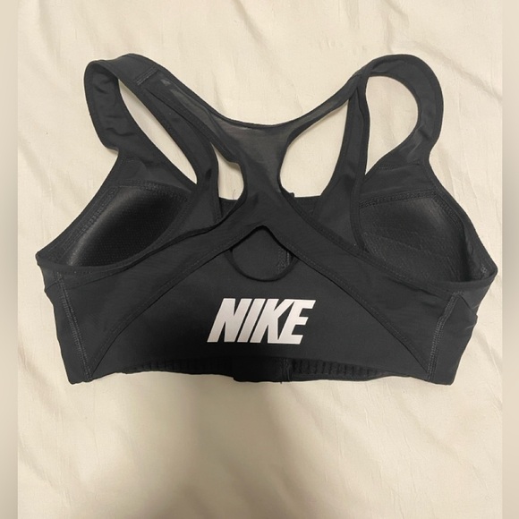 Nike zip up sport bra - Small - Picture 1 of 2